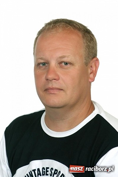 Zdjęcie w galerii na portalu naszraciborz.pl: Ostatnie pożegnanie śp. Mariusza Pendzicha, sołtysa Nędzy i naczelnika OSP wiadomości z regionu