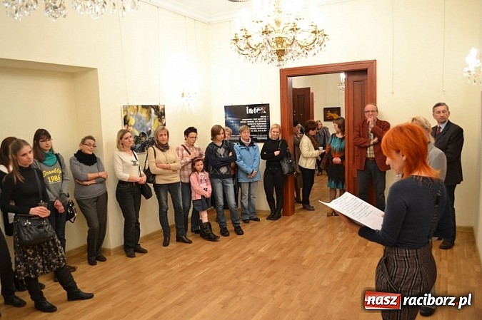 Zdjęcie w galerii na portalu naszraciborz.pl: Łężczok w fotografii - wernisaż Wiesławy Hołyńskiej wiadomości z regionu