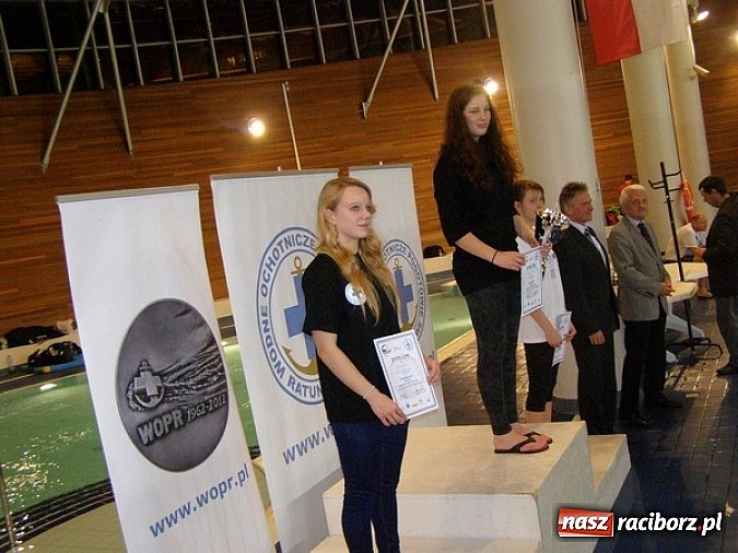 Zdjęcie w galerii na portalu naszraciborz.pl: Ratownictwo wodne: medalowa Karolina  wiadomości z regionu