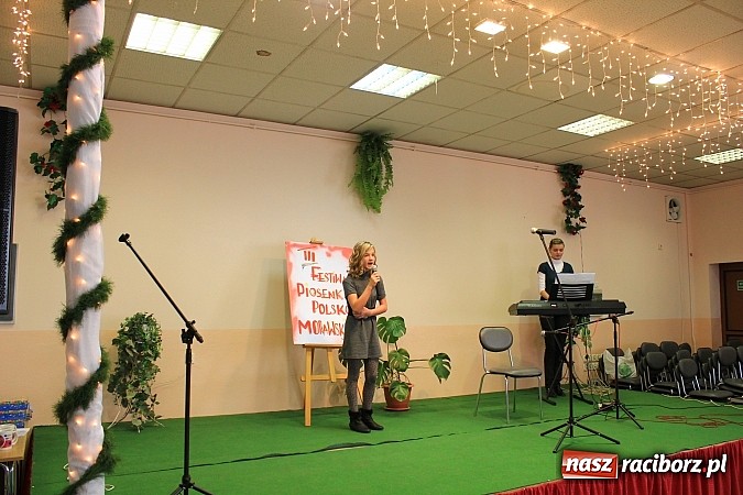 Zdjęcie w galerii na portalu naszraciborz.pl: Śpiewają po polsku i morawsku wiadomości z regionu