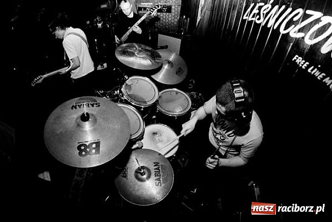 Zdjęcie w galerii na portalu naszraciborz.pl: Koncert Starvin`Marvin na Końcu Świata wiadomości z regionu