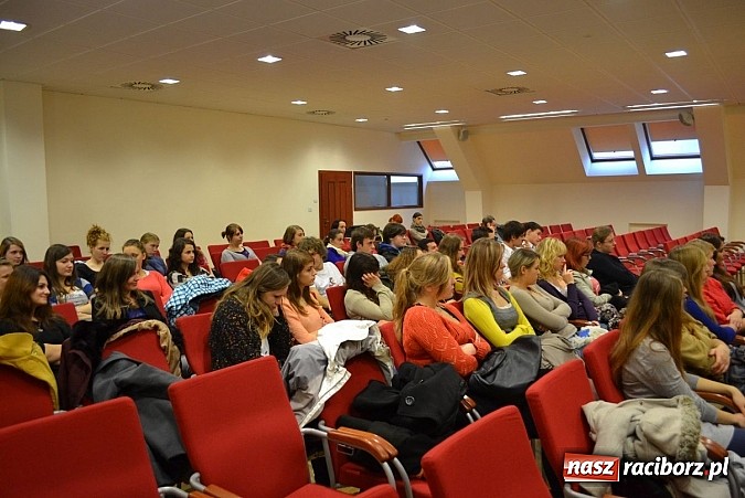 Zdjęcie w galerii na portalu naszraciborz.pl: Lekcja nt. działalności samorządu powiatowego wiadomości z regionu