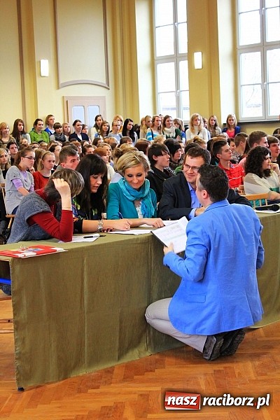 Zdjęcie w galerii na portalu naszraciborz.pl: Talent Show w Ekonomiku. Zwyciężył Przemek Kolowca wiadomości z regionu