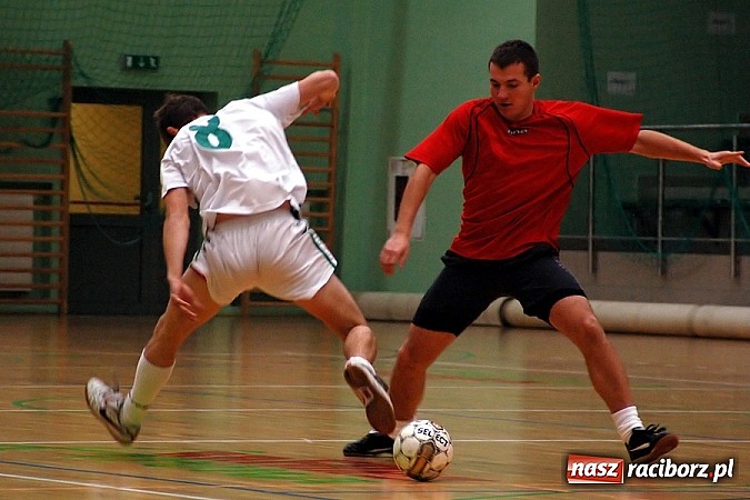 Zdjęcie w galerii na portalu naszraciborz.pl: Pierwsze punkty Feniksa wiadomości z regionu
