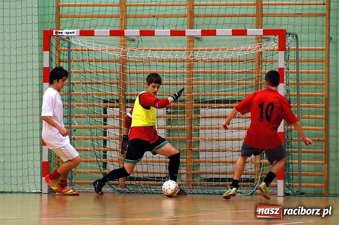 Zdjęcie w galerii na portalu naszraciborz.pl: Pierwsze punkty Feniksa wiadomości z regionu