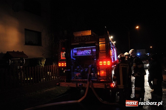 Zdjęcie w galerii na portalu naszraciborz.pl: Pożar gospodarstwa rolnego w Bolesławiu. 45 tys. zł strat. Uratowano mienie za 300 tys. zł wiadomości z regionu