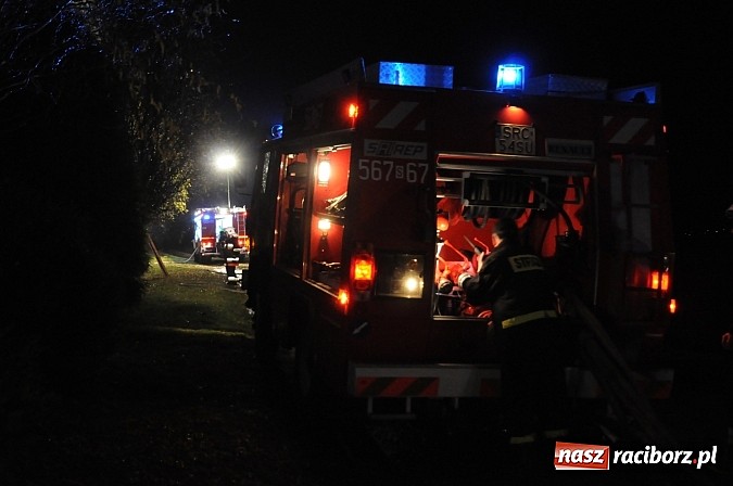 Zdjęcie w galerii na portalu naszraciborz.pl: Pożar gospodarstwa rolnego w Bolesławiu. 45 tys. zł strat. Uratowano mienie za 300 tys. zł wiadomości z regionu