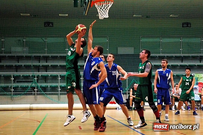 Zdjęcie w galerii na portalu naszraciborz.pl: Przeważyło doświadczenie faworyta meczu wiadomości z regionu