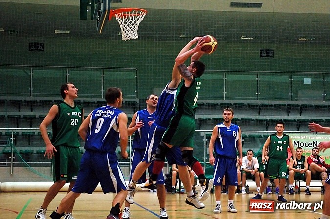 Zdjęcie w galerii na portalu naszraciborz.pl: Przeważyło doświadczenie faworyta meczu wiadomości z regionu