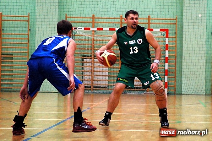 Zdjęcie w galerii na portalu naszraciborz.pl: Przeważyło doświadczenie faworyta meczu wiadomości z regionu