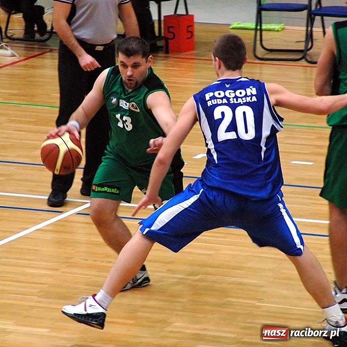 Zdjęcie w galerii na portalu naszraciborz.pl: Przeważyło doświadczenie faworyta meczu wiadomości z regionu