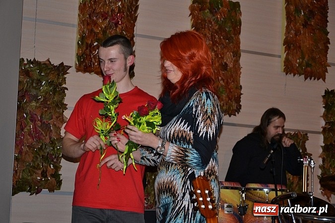 Zdjęcie w galerii na portalu naszraciborz.pl: Jesienny wieczór przy świecach wiadomości z regionu