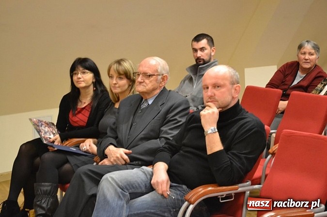 Zdjęcie w galerii na portalu naszraciborz.pl: I Zamkowe Spotkanie Odkrywców Tajemnic wiadomości z regionu