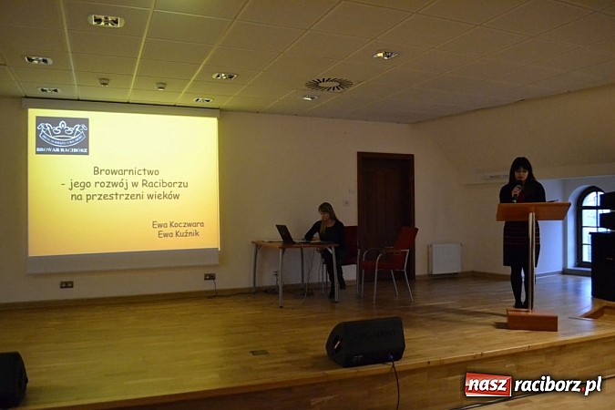 Zdjęcie w galerii na portalu naszraciborz.pl: I Zamkowe Spotkanie Odkrywców Tajemnic wiadomości z regionu