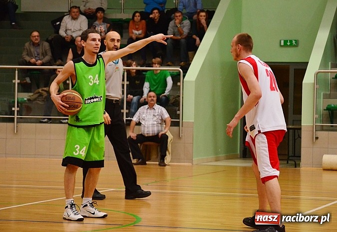 Zdjęcie w galerii na portalu naszraciborz.pl: W hicie kolejki zwycięża Dywyta wiadomości z regionu