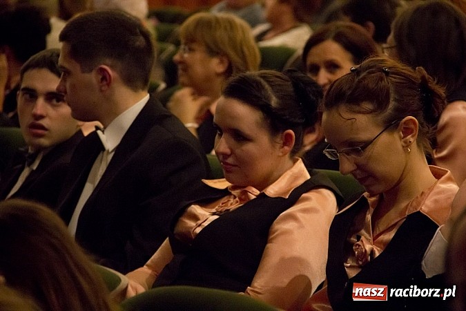 Zdjęcie w galerii na portalu naszraciborz.pl: Śpiewacze święto w Raciborskim Centrum Kultury z Josephem von Eichendorffem w tle wiadomości z regionu