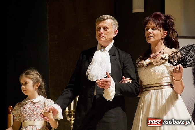 Zdjęcie w galerii na portalu naszraciborz.pl: Śpiewacze święto w Raciborskim Centrum Kultury z Josephem von Eichendorffem w tle wiadomości z regionu