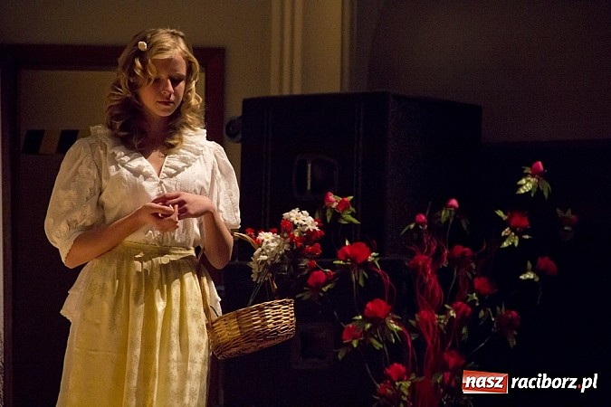 Zdjęcie w galerii na portalu naszraciborz.pl: Śpiewacze święto w Raciborskim Centrum Kultury z Josephem von Eichendorffem w tle wiadomości z regionu