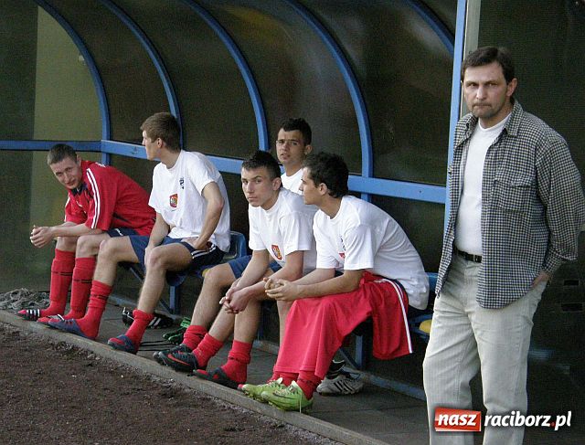 Zdjęcie w galerii na portalu naszraciborz.pl: KP Unia bez punktów na święta wiadomości z regionu