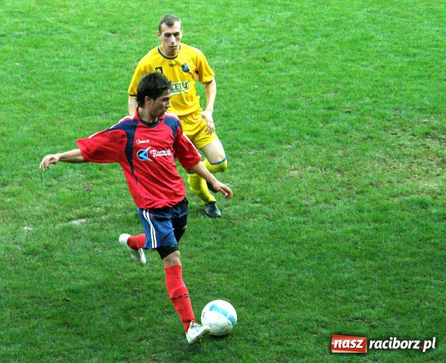 Zdjęcie w galerii na portalu naszraciborz.pl: KP Unia bez punktów na święta wiadomości z regionu