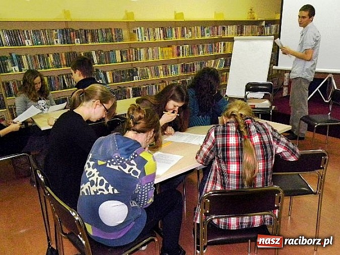 Zdjęcie w galerii na portalu naszraciborz.pl: Jak uczyć się szybko i efektywnie wiadomości z regionu
