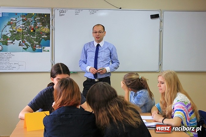 Zdjęcie w galerii na portalu naszraciborz.pl: Uczniowie II LO najbardziej przedsiębiorczy wiadomości z regionu