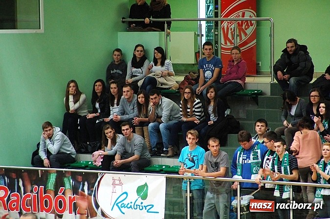 Zdjęcie w galerii na portalu naszraciborz.pl: AZS Rafako przegrał z liderem wiadomości z regionu
