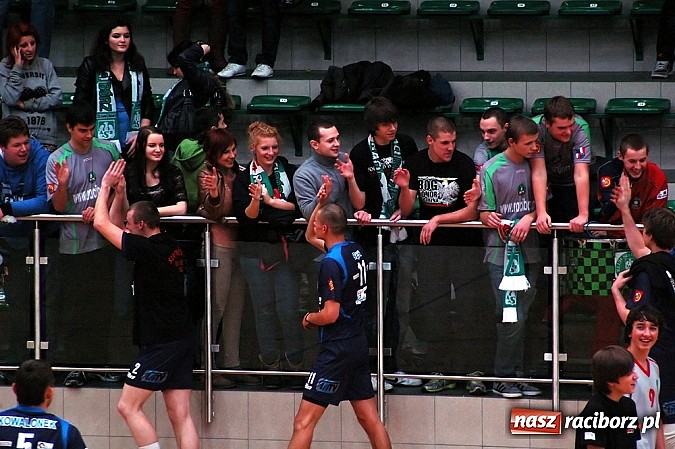 Zdjęcie w galerii na portalu naszraciborz.pl: AZS Rafako przegrał z liderem wiadomości z regionu