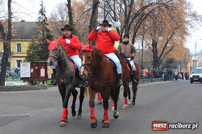 Zdjęcie w galerii na portalu naszraciborz.pl: Procesja na koniach z okazji dnia św. Mikołaja wiadomości z regionu