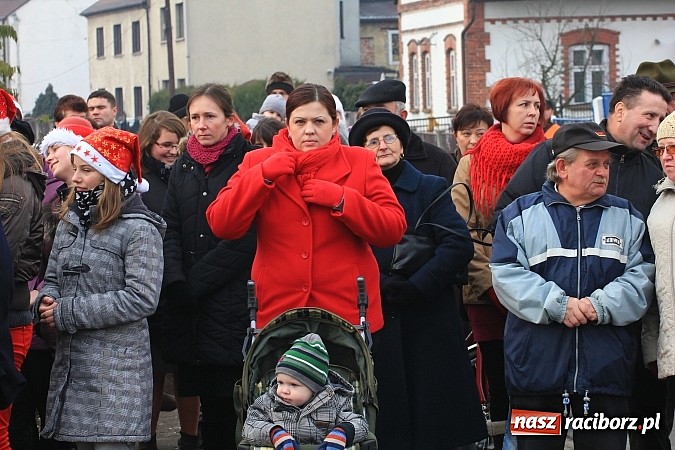 Zdjęcie w galerii na portalu naszraciborz.pl: Procesja na koniach z okazji dnia św. Mikołaja wiadomości z regionu