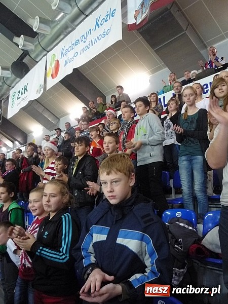 Zdjęcie w galerii na portalu naszraciborz.pl: Z Tworkowa na siatkarską Ligę Mistrzów wiadomości z regionu