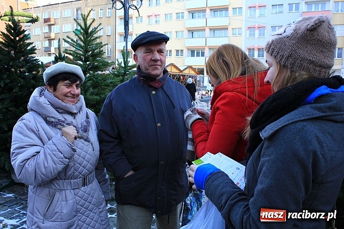 Zdjęcie w galerii na portalu naszraciborz.pl: Biała wstążka, czyli stop przemocy wobec kobiet wiadomości z regionu