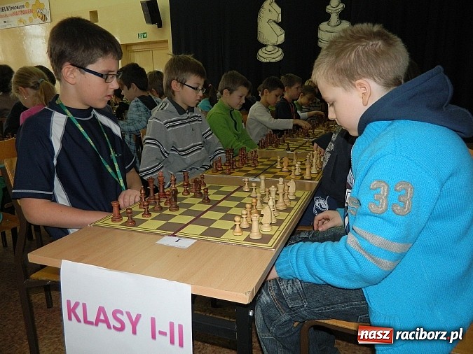 Zdjęcie w galerii na portalu naszraciborz.pl: Szach i mat w SP 4 wiadomości z regionu