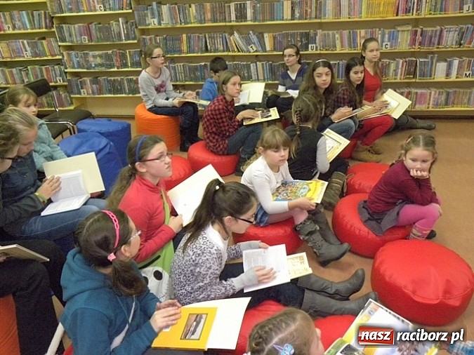 Zdjęcie w galerii na portalu naszraciborz.pl: Megabombowy finał konkursu wiadomości z regionu