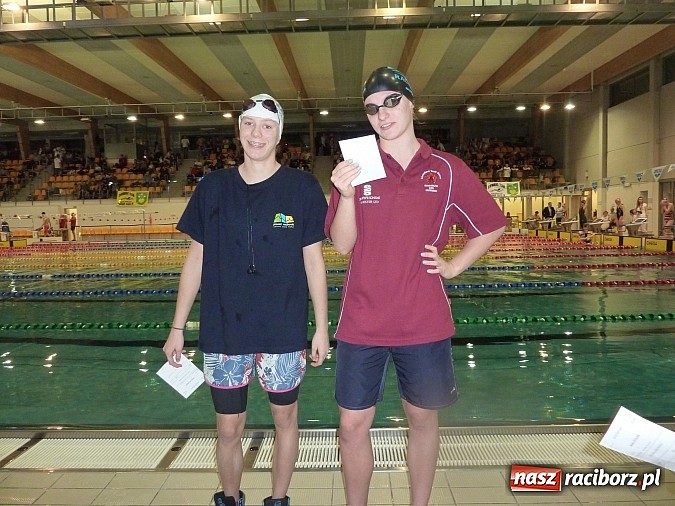 Zdjęcie w galerii na portalu naszraciborz.pl: Pływanie. Mikołajkowy prezent Tokarskiego wiadomości z regionu