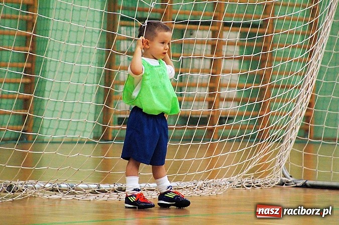 Zdjęcie w galerii na portalu naszraciborz.pl: Piłkarskie mikołajki z Unią Racibórz wiadomości z regionu