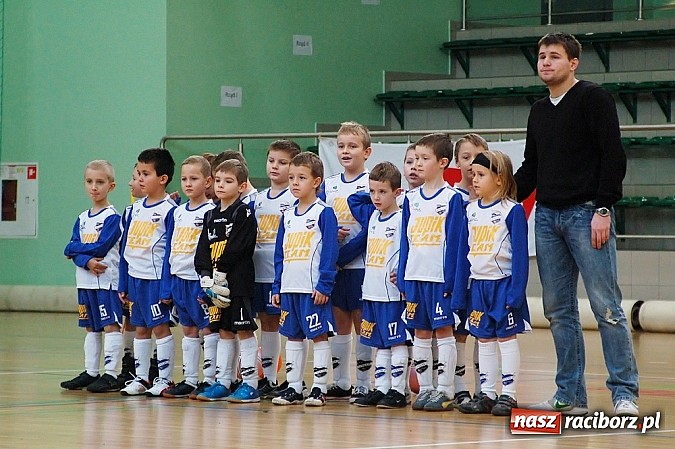 Zdjęcie w galerii na portalu naszraciborz.pl: Piłkarskie mikołajki z Unią Racibórz wiadomości z regionu