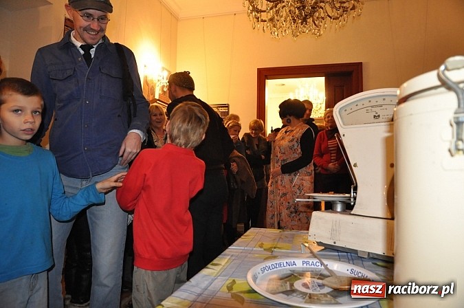 Zdjęcie w galerii na portalu naszraciborz.pl: Zamek i Domgos zapraszają w czasy PRL-u wiadomości z regionu