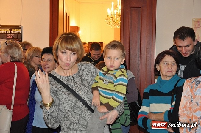 Zdjęcie w galerii na portalu naszraciborz.pl: Zamek i Domgos zapraszają w czasy PRL-u wiadomości z regionu