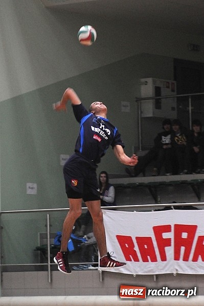 Zdjęcie w galerii na portalu naszraciborz.pl: KS Milicz pokonał dziś akademików z Rafako wiadomości z regionu