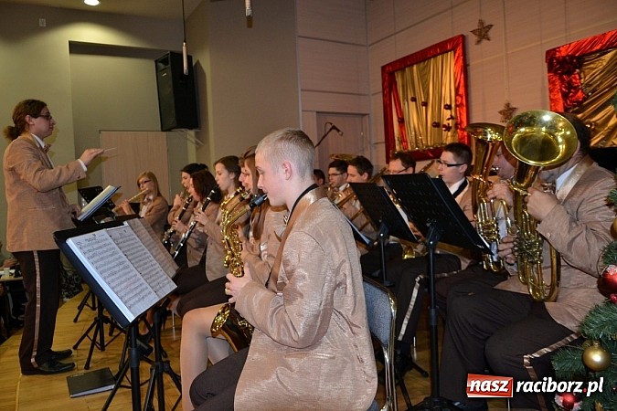 Zdjęcie w galerii na portalu naszraciborz.pl: Świątecznie i słodko w Tworkowie wiadomości z regionu