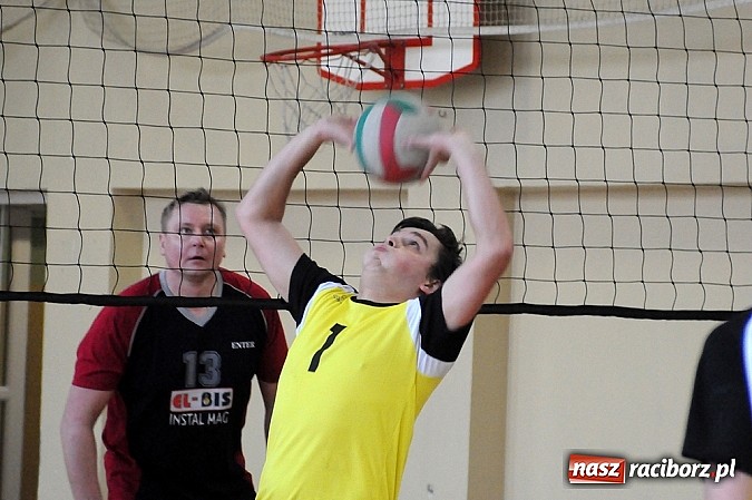 Zdjęcie w galerii na portalu naszraciborz.pl: Enter lepszy od Jedynki Baborów wiadomości z regionu