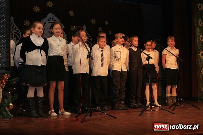 Zdjęcie w galerii na portalu naszraciborz.pl: Świąteczny klimat w Krzanowicach wiadomości z regionu