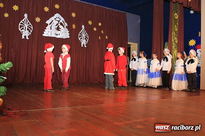 Zdjęcie w galerii na portalu naszraciborz.pl: Świąteczny klimat w Krzanowicach wiadomości z regionu