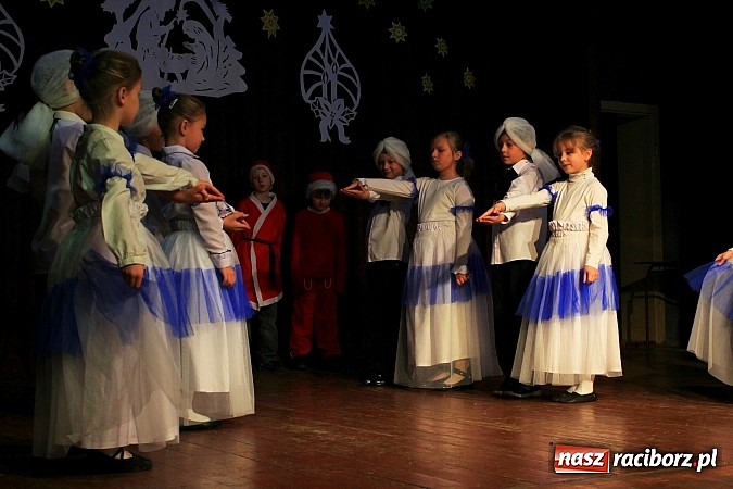 Zdjęcie w galerii na portalu naszraciborz.pl: Świąteczny klimat w Krzanowicach wiadomości z regionu