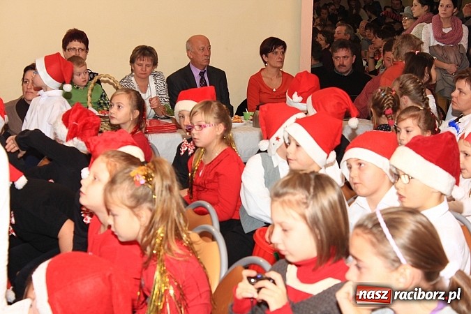 Zdjęcie w galerii na portalu naszraciborz.pl: Świąteczny klimat w Krzanowicach wiadomości z regionu