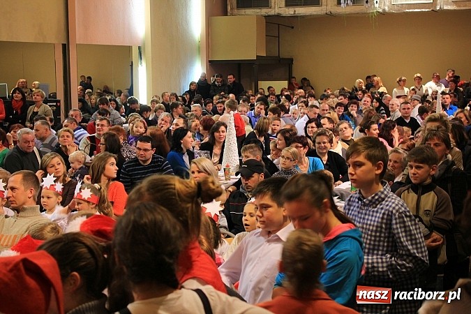 Zdjęcie w galerii na portalu naszraciborz.pl: Świąteczny klimat w Krzanowicach wiadomości z regionu