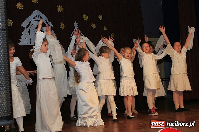 Zdjęcie w galerii na portalu naszraciborz.pl: Świąteczny klimat w Krzanowicach wiadomości z regionu