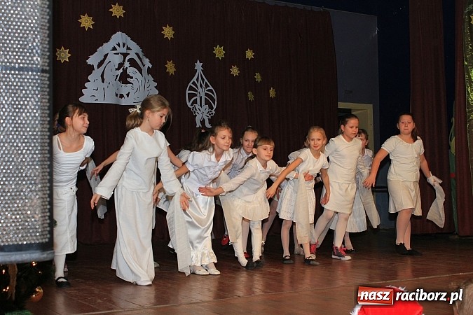 Zdjęcie w galerii na portalu naszraciborz.pl: Świąteczny klimat w Krzanowicach wiadomości z regionu