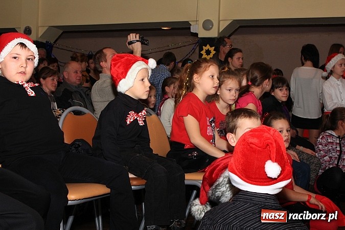 Zdjęcie w galerii na portalu naszraciborz.pl: Świąteczny klimat w Krzanowicach wiadomości z regionu